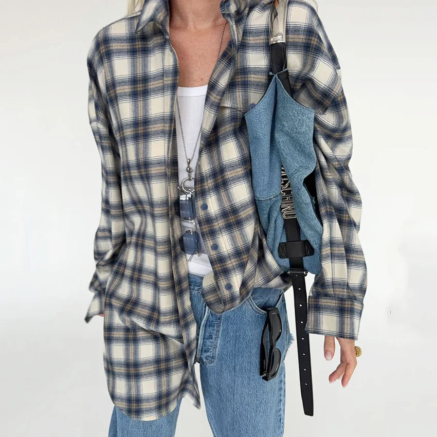 Linad Vintage Check Single Breasted Shirts Female 2025 Autumn Office Lady Plaid Lapel Woman Blouse Street Chic Button Up Tops
Linad Vintage Check Single Breasted Shirts Female 2025 Autumn Office Lady Plaid Lapel Woman Blouse Street Chic Button Up Tops
