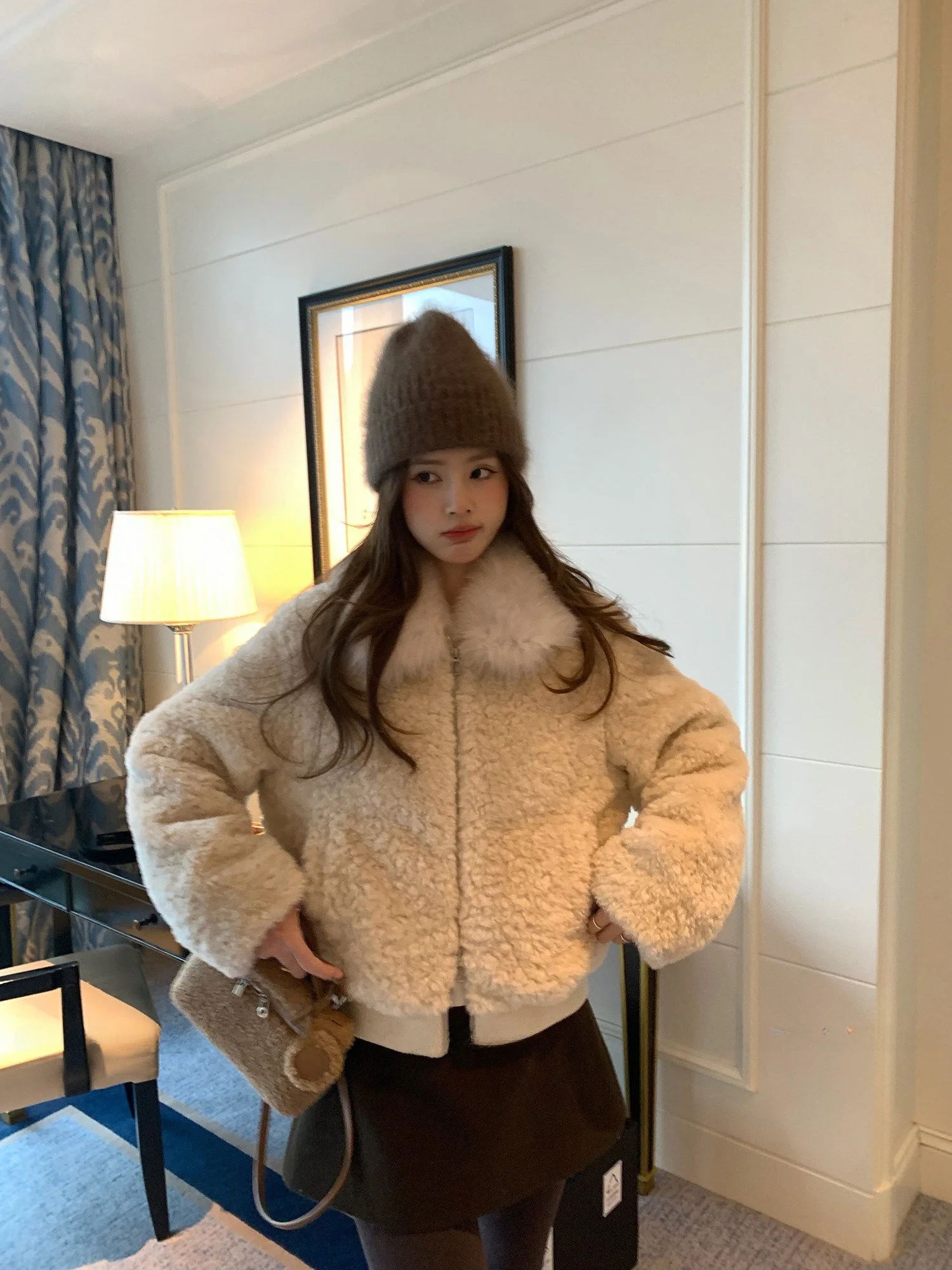 HuaHua Simple Fur Collar down Jacket White Duck Feather Warm Short Outerwear Korean Style Loose Fit Polyester Fiber
HuaHua Simple Fur Collar down Jacket White Duck Feather Warm Short Outerwear Korean Style Loose Fit Polyester Fiber