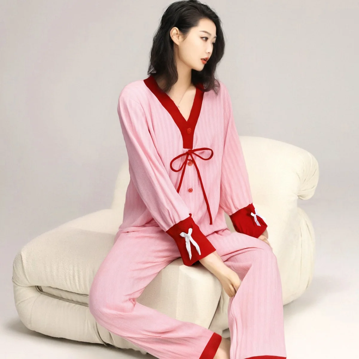 Комплекты пижам из сатина для женщин: праздничная тематика, осенняя коллекция, средней плотности, твил, женская ночная одежда, прочные, устойчивые к сминанию, легкие в уходе, для офиса (OL)
Комплекты пижам из сатина для женщин: праздничная тематика, осенняя коллекция, средней плотности, твил, женская ночная одежда, прочные, устойчивые к сминанию, легкие в уходе, для офиса (OL)