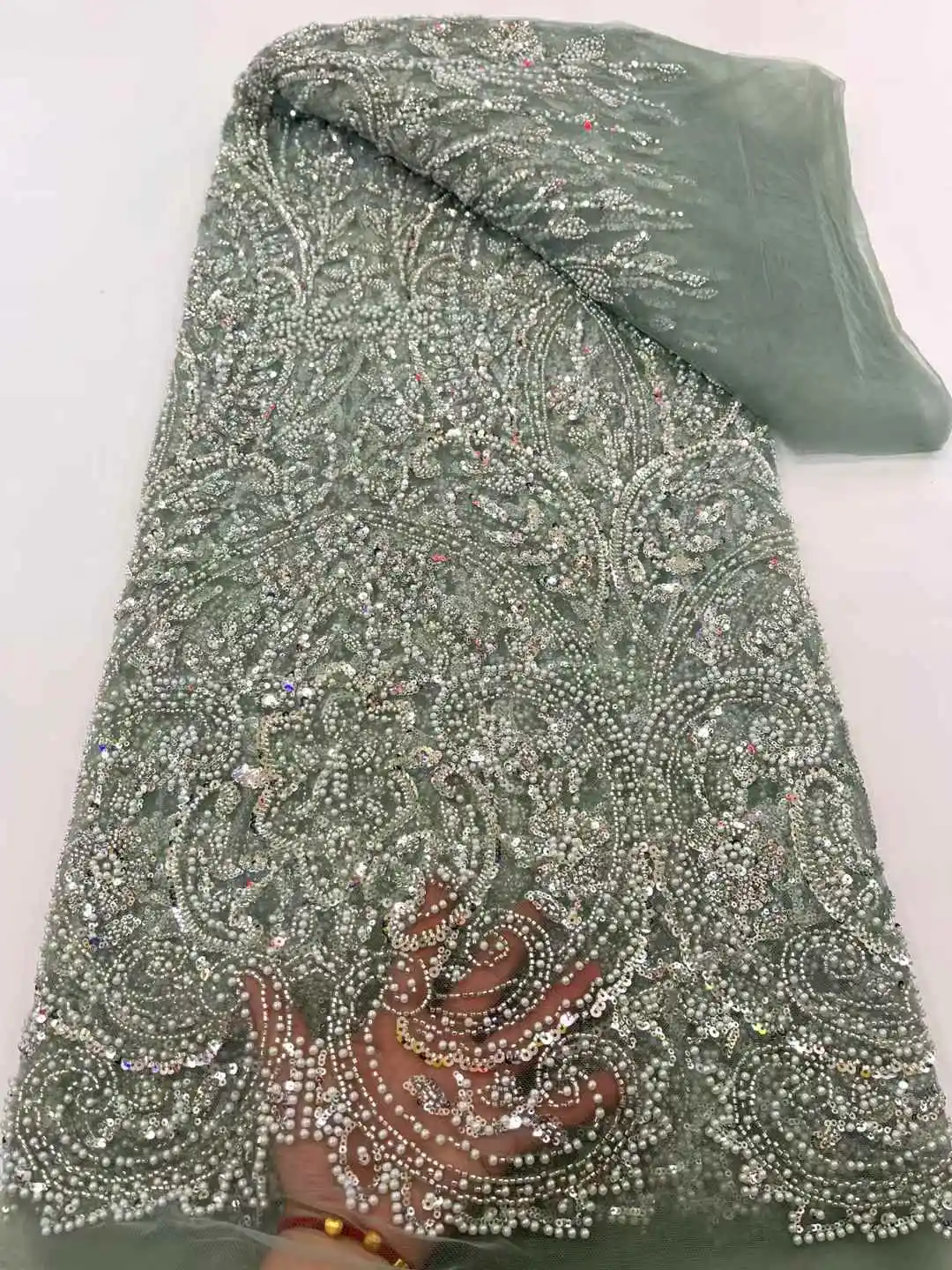 African Heavy Beaded Lace Fabric 2025 High Quality Nigerian Sequin Pearl Lace French Tulle Fabric For Wedding Party Dress Sewing
African Heavy Beaded Lace Fabric 2025 High Quality Nigerian Sequin Pearl Lace French Tulle Fabric For Wedding Party Dress Sewing