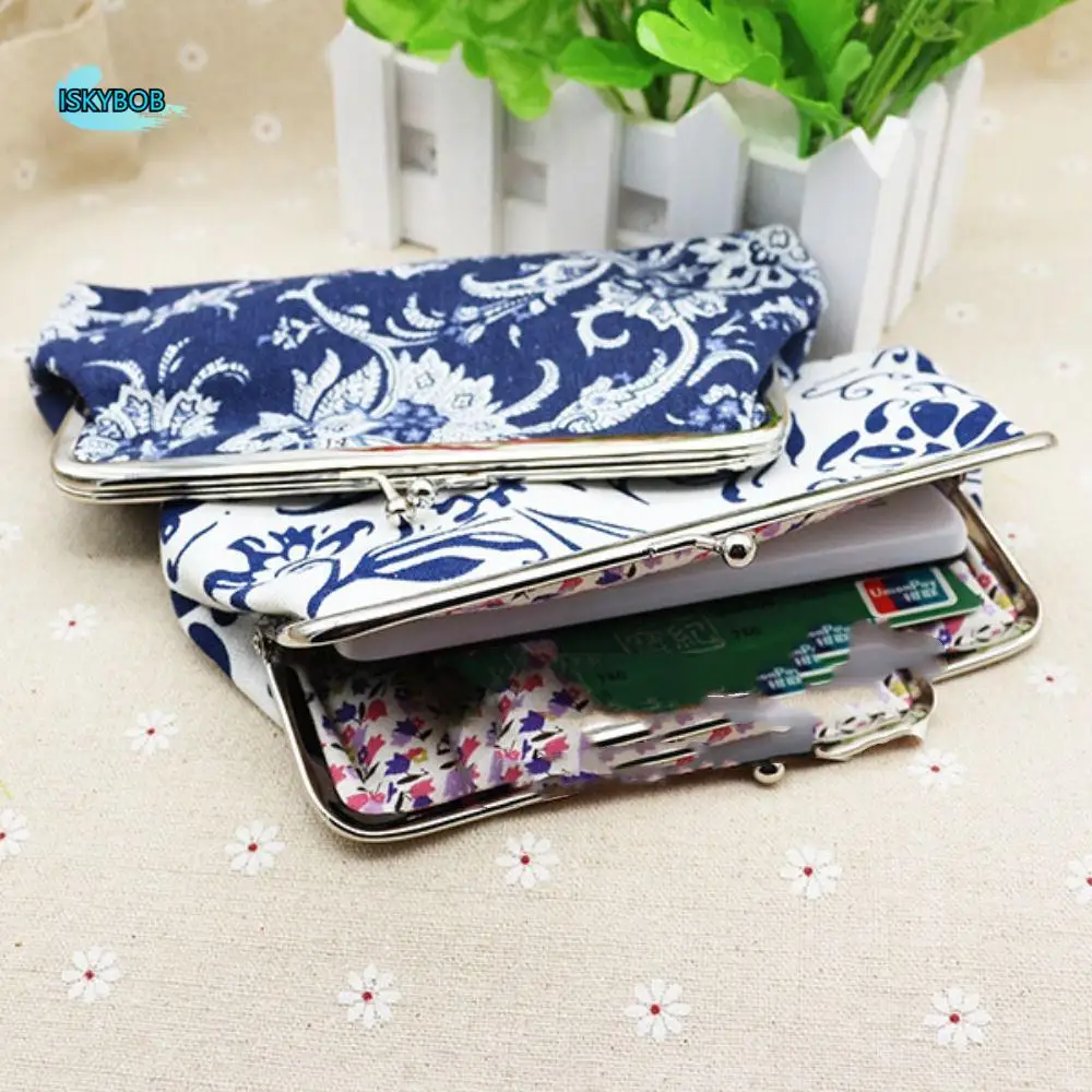 Повседневный корейский стиль, длинный кошелек для монет, кошельки, однотонный клатч с застежкой, сумка для хранения, тканевый держатель для карт, уличный
Повседневный корейский стиль, длинный кошелек для монет, кошельки, однотонный клатч с застежкой, сумка для хранения, тканевый держатель для карт, уличный