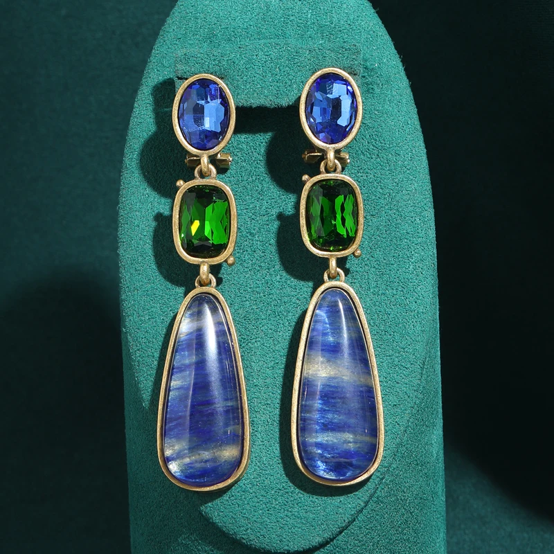 Vintage Blue Glaze Green Drop Earrings Hanging Long Natural Stone Jewelry Luxury Brand High Quality Designer Antique Accessories
Vintage Blue Glaze Green Drop Earrings Hanging Long Natural Stone Jewelry Luxury Brand High Quality Designer Antique Accessories