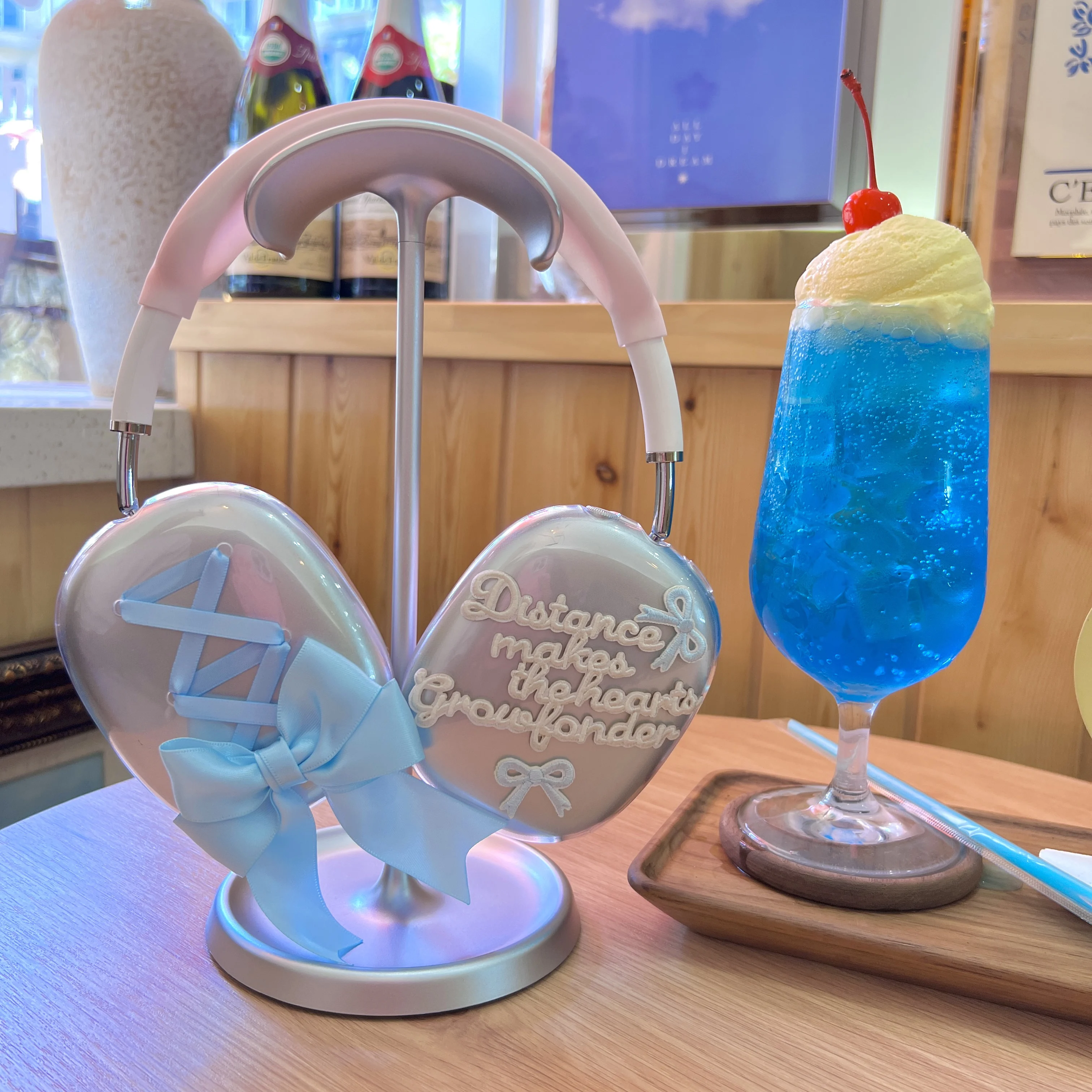 Подходит для чехла для наушников AirpodsMax2, балетной ленты, чехла для банта Pure Desire, синего силиконового прозрачного мягкого защитного чехла.
Подходит для чехла для наушников AirpodsMax2, балетной ленты, чехла для банта Pure Desire, синего силиконового прозрачного мягкого защитного чехла.