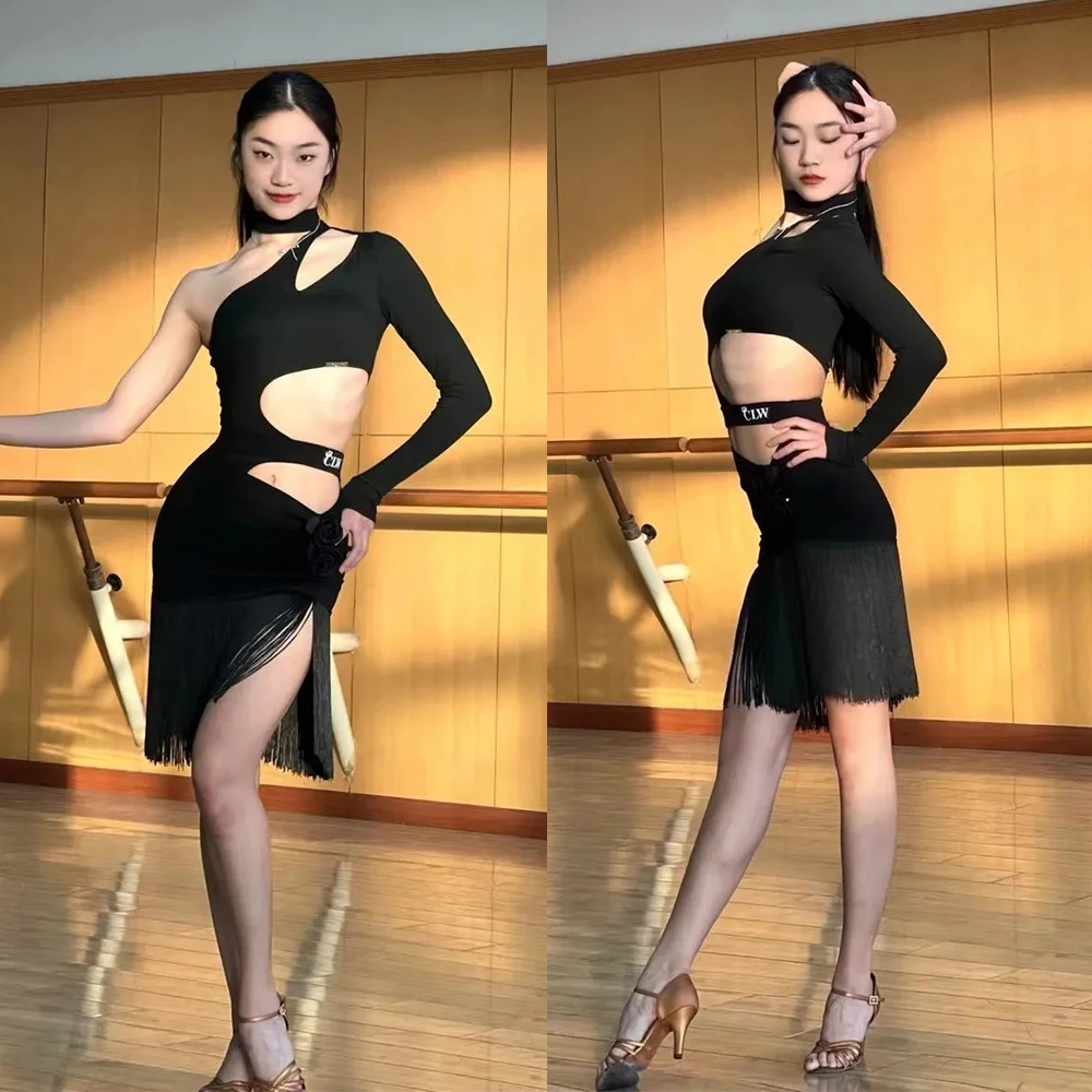 UK Latin Dance Top - Women Black Premium Practice Wear, Multi-Functional for Teaching & Training Ballroom dance costumes
UK Latin Dance Top - Women Black Premium Practice Wear, Multi-Functional for Teaching & Training Ballroom dance costumes