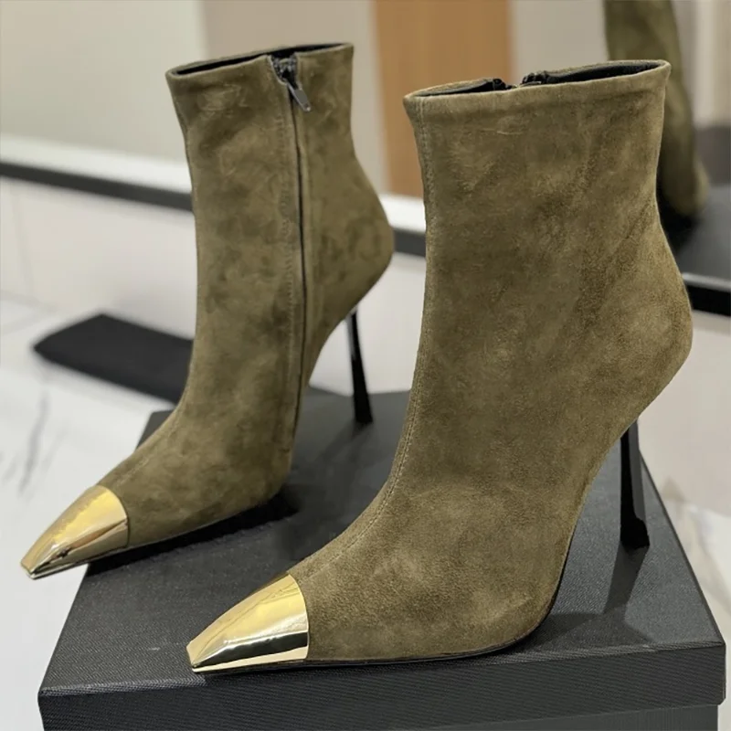 High quality 2025 Autumn-Winter New Style Women's Boots with Side Zipper, Pointed Toe, Leather Upper, Platform Heels 25061567
High quality 2025 Autumn-Winter New Style Women's Boots with Side Zipper, Pointed Toe, Leather Upper, Platform Heels 25061567