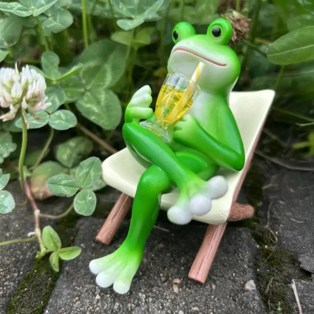 Cute Frog Sit Chair Sculpture Handmade Decorative Rocking Chair Frog Statue Resin Frog Desktop Figurine Home Office Decoration
Cute Frog Sit Chair Sculpture Handmade Decorative Rocking Chair Frog Statue Resin Frog Desktop Figurine Home Office Decoration