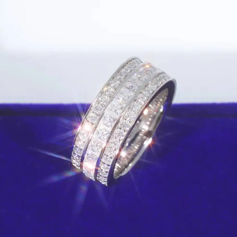 Fashionable Design Jewelry 925 Silver VVS Moissanite Iced Out Ring Cuban Ring for Hip Hop Men
Fashionable Design Jewelry 925 Silver VVS Moissanite Iced Out Ring Cuban Ring for Hip Hop Men