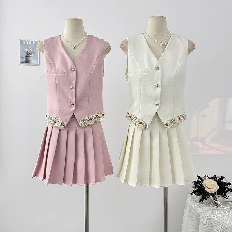 Women's Summer Elegant Lace Hem Two Pieces Skirt Set Lady Sweet Sleeveless V Neck Suit Vest Top + A Line Pleated Mini Skirt
Women's Summer Elegant Lace Hem Two Pieces Skirt Set Lady Sweet Sleeveless V Neck Suit Vest Top + A Line Pleated Mini Skirt