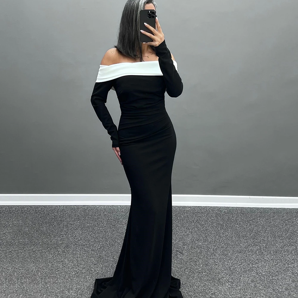Customized Black Boat Neck Mermaid Simple Evening Dress Contrast Color Full Sleeves Backless Floor Length Party Prom Gown
Customized Black Boat Neck Mermaid Simple Evening Dress Contrast Color Full Sleeves Backless Floor Length Party Prom Gown