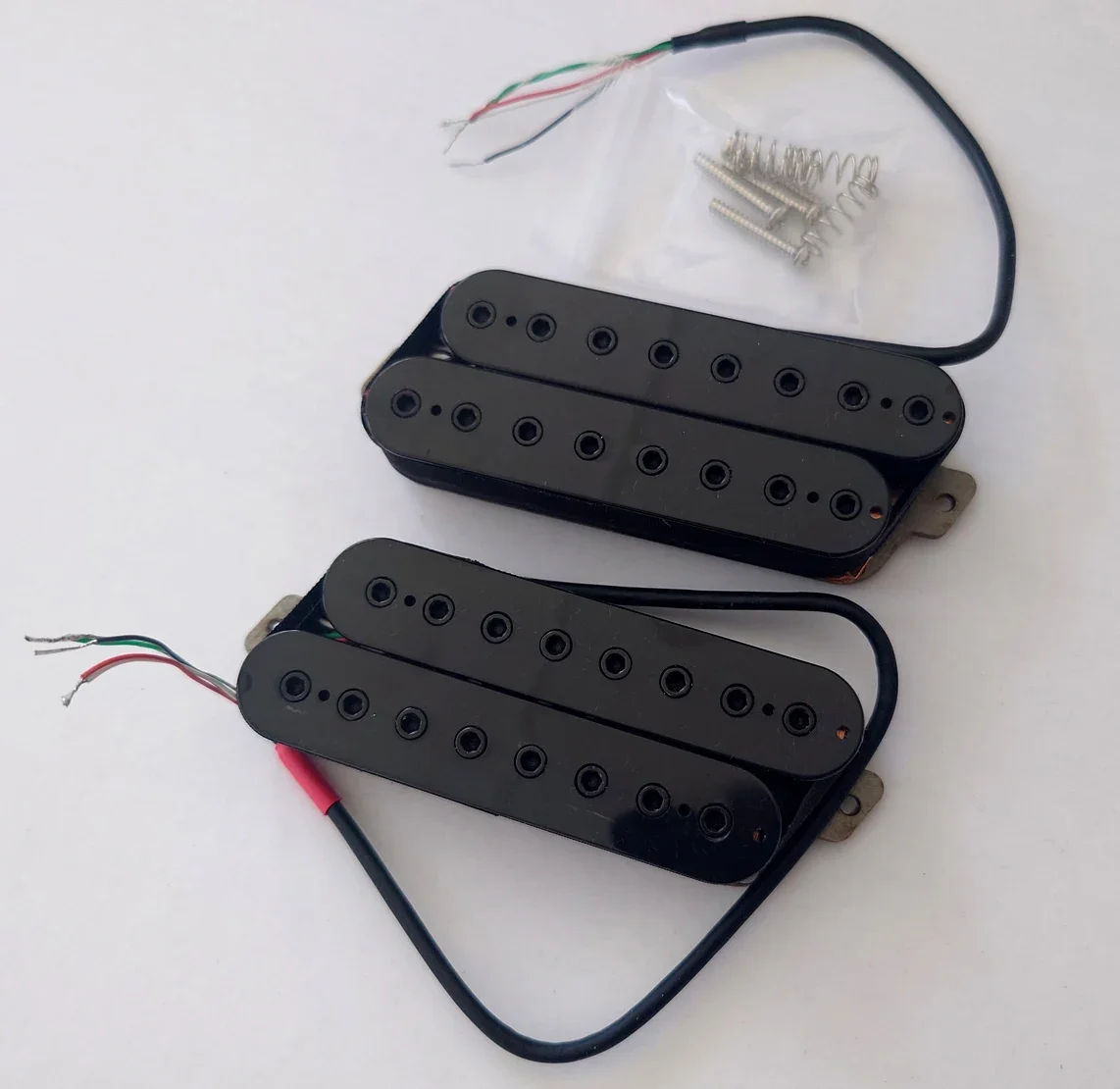 8 String Electric Guitar Alnico V Humbucker Pickups For 8 String Fanned Fret Guitar
8 String Electric Guitar Alnico V Humbucker Pickups For 8 String Fanned Fret Guitar