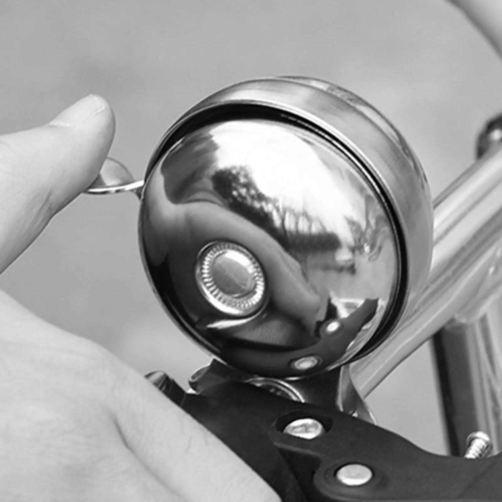 Bike Bell, Bicycle Bell, Riding Bike Gifts Cycling Accessories Loud Crisp Clear Sound Bells for Adults Kids Men Women
Bike Bell, Bicycle Bell, Riding Bike Gifts Cycling Accessories Loud Crisp Clear Sound Bells for Adults Kids Men Women