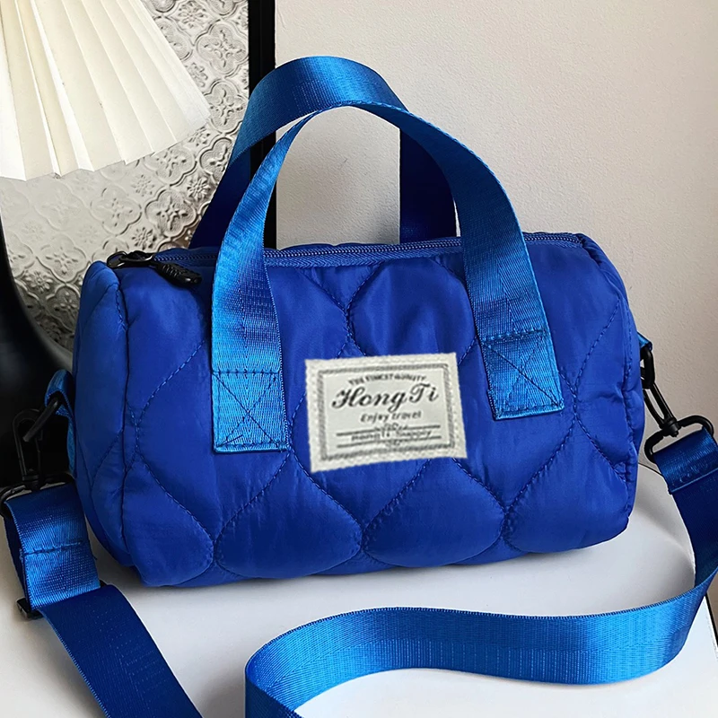 Ladies' high-end niche crossbody bag, stylish and versatile, single-shoulder cotton fabric coat bag with diamond pattern
Ladies' high-end niche crossbody bag, stylish and versatile, single-shoulder cotton fabric coat bag with diamond pattern