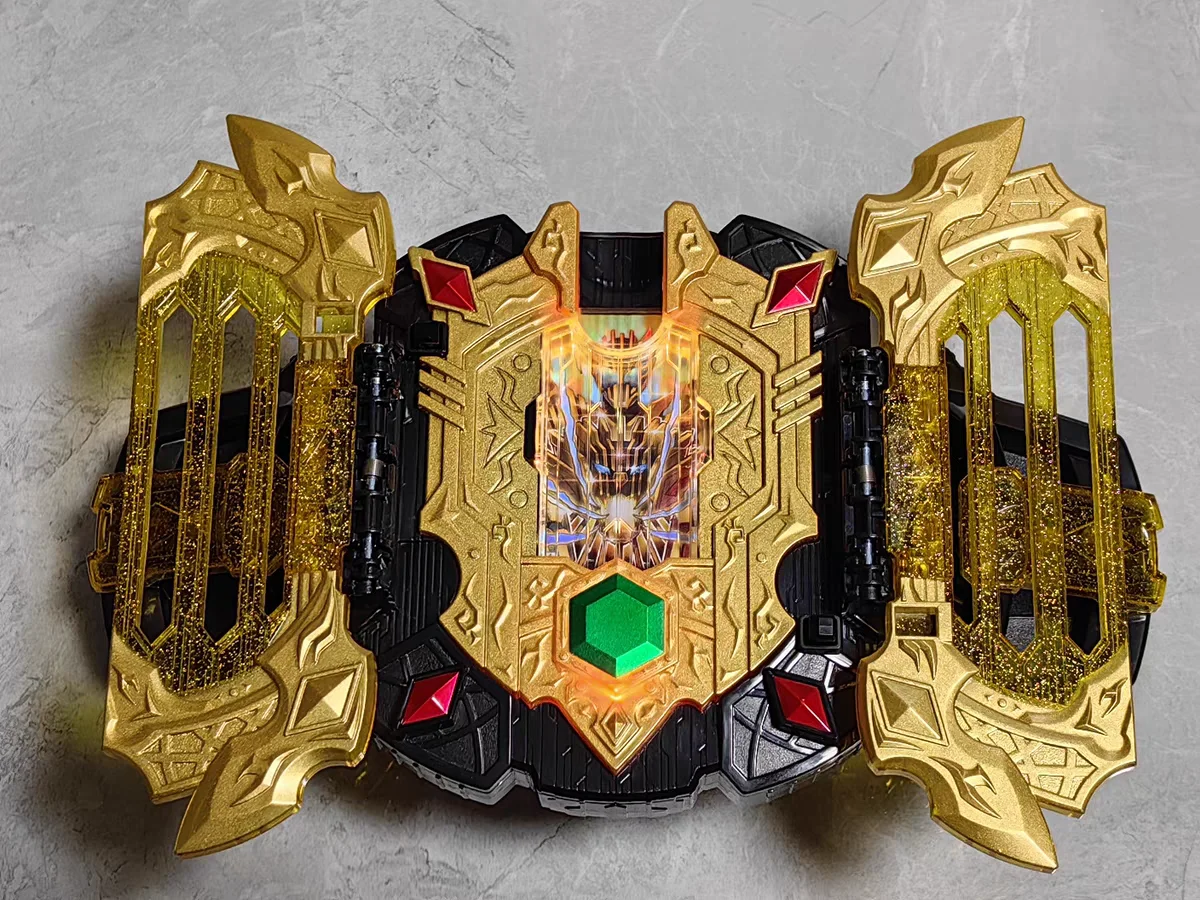 Bandai Kamen всадник гоколд Kamen всадник Легенда Dx Легенда водитель Ver. Аниме фигурки героев коллекция моделей Косплей детская игрушка
Bandai Kamen всадник гоколд Kamen всадник Легенда Dx Легенда водитель Ver. Аниме фигурки героев коллекция моделей Косплей детская игрушка