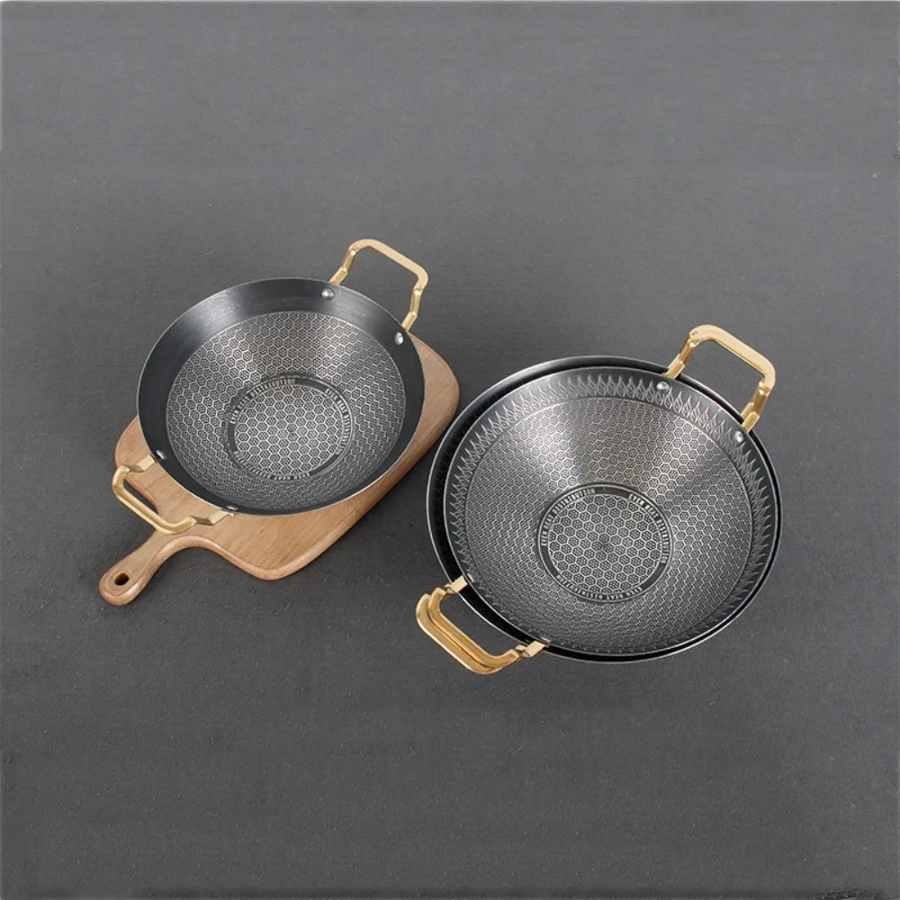 Korean Style Honeycomb Pattern Spicy Pot Non Stick Round Bottom Dry Boiler Stainless Steel Double Handle Frying Cooking Pot
Korean Style Honeycomb Pattern Spicy Pot Non Stick Round Bottom Dry Boiler Stainless Steel Double Handle Frying Cooking Pot
