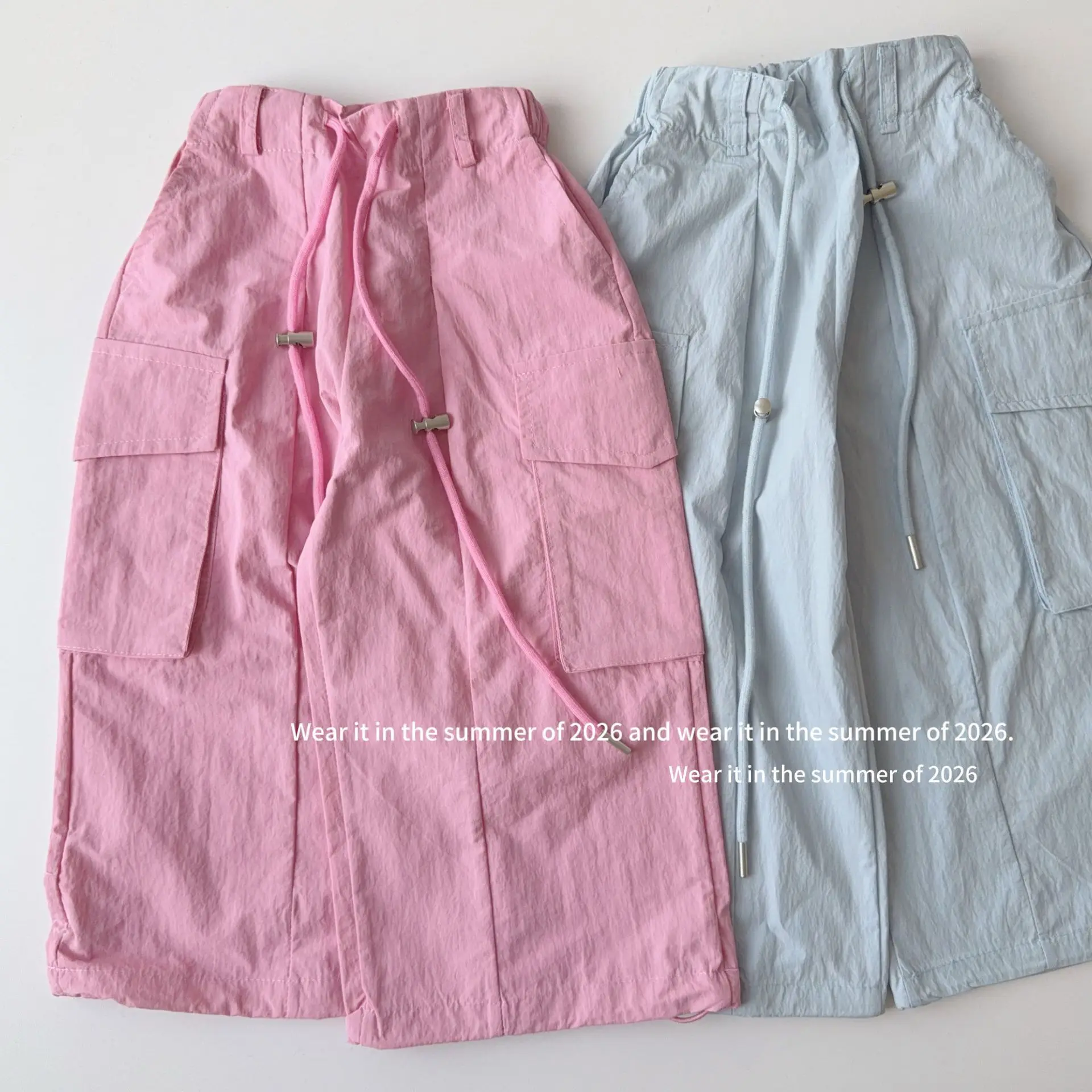 Pink Work Pants for Girls in Spring and Summer 2026 New Style for Children in Early Spring Cool Wide Leg Pants
Pink Work Pants for Girls in Spring and Summer 2026 New Style for Children in Early Spring Cool Wide Leg Pants