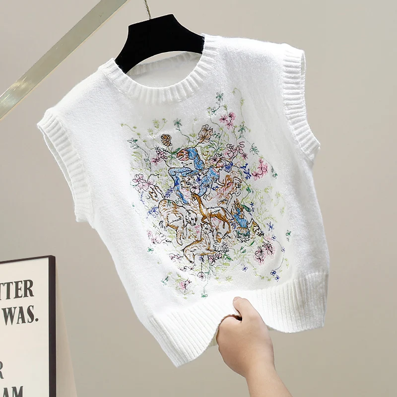 2022 Heavy Industry Jungle Flower Animal Embroidery Vest Fashion Vest Design Slim Fit Temperament Sweater MY646
2022 Heavy Industry Jungle Flower Animal Embroidery Vest Fashion Vest Design Slim Fit Temperament Sweater MY646
