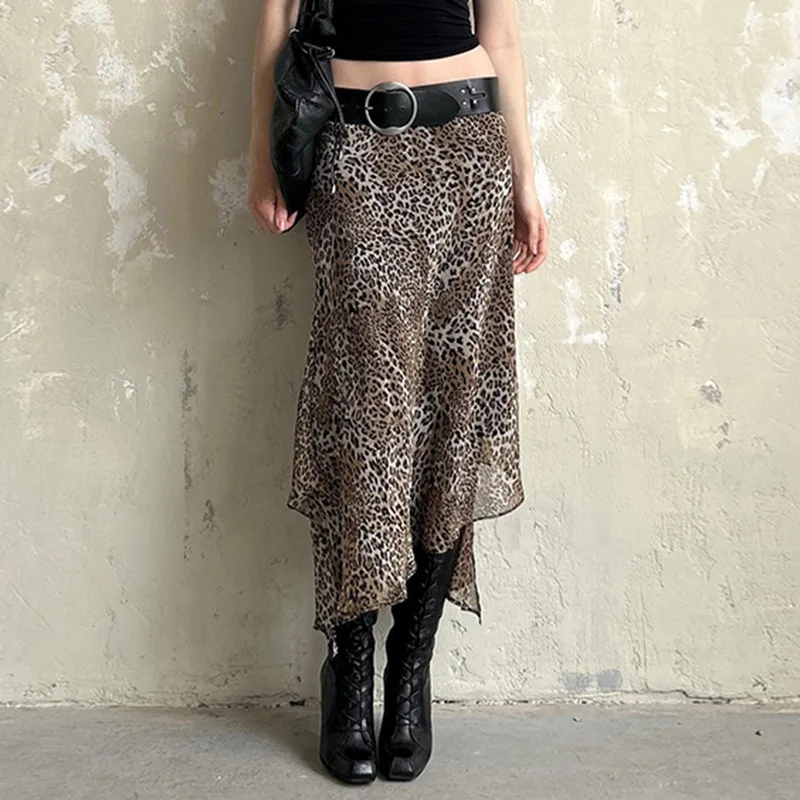 Women's Summer Y2K Vintage Leopard Print Low Waist Irregular Ruffled Hem Aesthetic Midi Pencil Skirts Streetwear
Women's Summer Y2K Vintage Leopard Print Low Waist Irregular Ruffled Hem Aesthetic Midi Pencil Skirts Streetwear