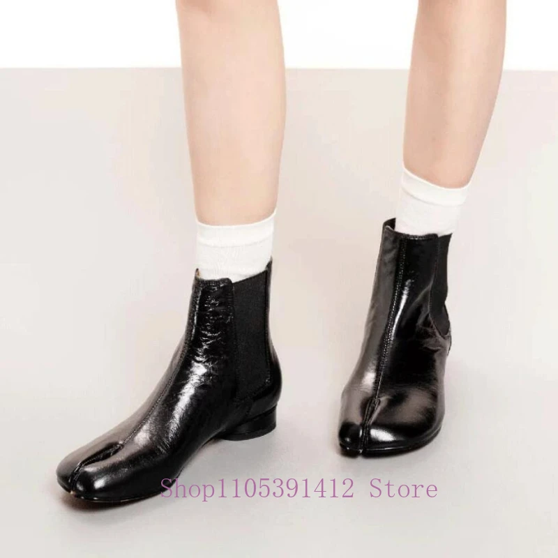 British-style Fashion Women Shoes Split-toe Ankle Boots Pleated Cowhide Trendy Chelsea Boots
British-style Fashion Women Shoes Split-toe Ankle Boots Pleated Cowhide Trendy Chelsea Boots