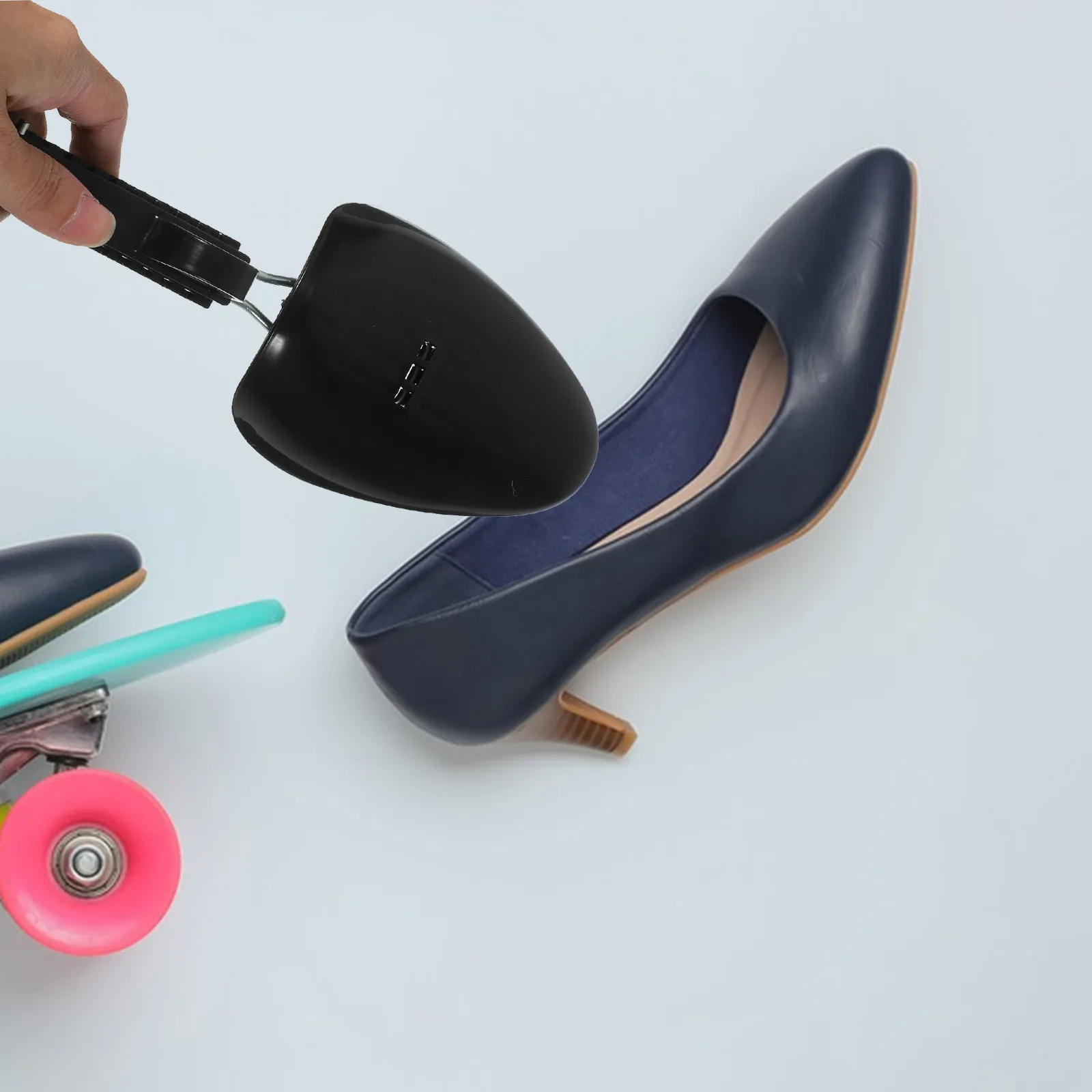 2Pcs Spring-Loaded Shoe Stretcher Plastic Adjustable Shoe Tree for Home Organization Travel Space Saving Shape Support Wrinkle
2Pcs Spring-Loaded Shoe Stretcher Plastic Adjustable Shoe Tree for Home Organization Travel Space Saving Shape Support Wrinkle