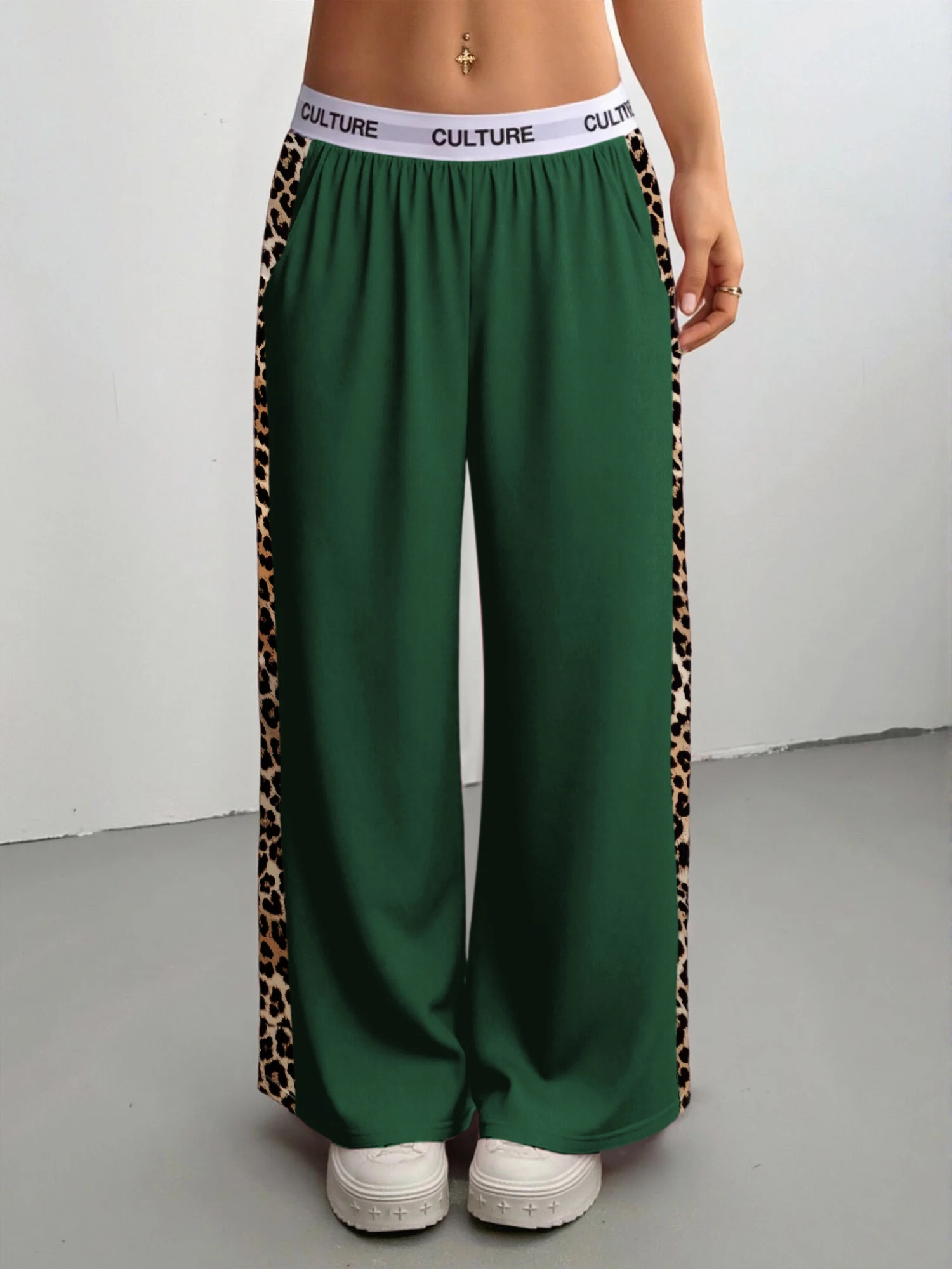 Leopard Print Patchwork Wide Leg Pants Women Loose Fit High Waist Trousers with Elastic "CULTURE" Waistband
Leopard Print Patchwork Wide Leg Pants Women Loose Fit High Waist Trousers with Elastic "CULTURE" Waistband