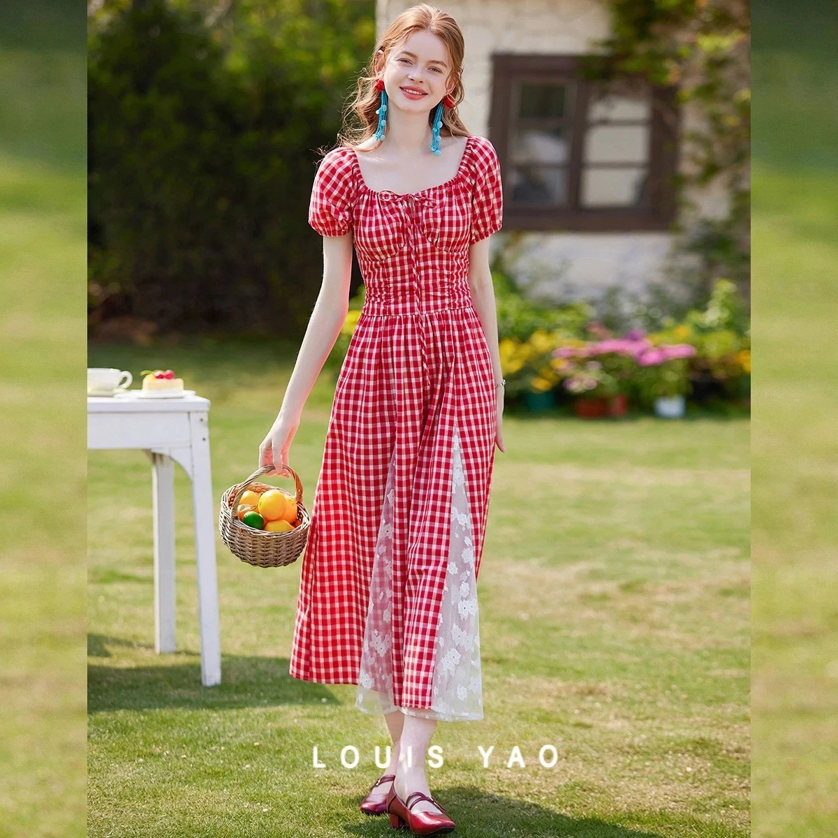 Square Neck Color Contrast Patchwork Dress 2025 Summer New Sweet Red Plaid Pattern Shoulder Length Women's Dress Female Clothing
Square Neck Color Contrast Patchwork Dress 2025 Summer New Sweet Red Plaid Pattern Shoulder Length Women's Dress Female Clothing