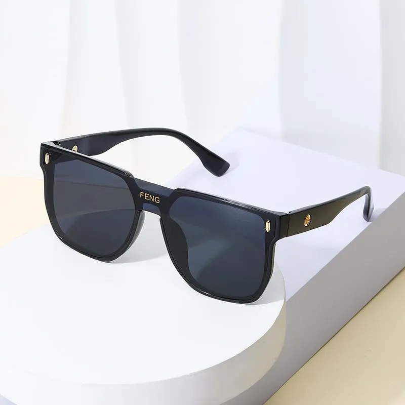 Luxury Big Frame Women Sunglasses For Men Vintage Fashion Brand Designer Driveing Sun Glasses Female Square Shades Eyewear UV400
Luxury Big Frame Women Sunglasses For Men Vintage Fashion Brand Designer Driveing Sun Glasses Female Square Shades Eyewear UV400