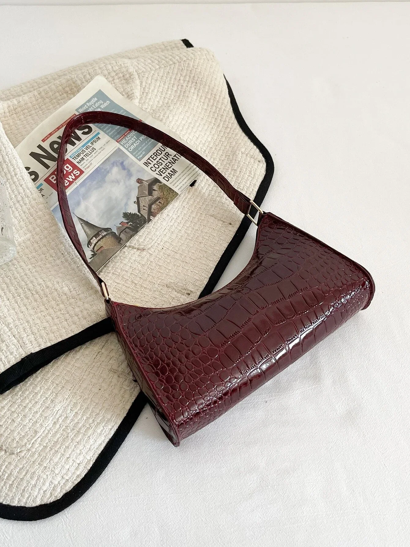Glamorous,Elegant,Exquisite Vacation,Portable Minimalist Crocodile Embossed Bag For Teen Girls Women College Students,White-Coll
Glamorous,Elegant,Exquisite Vacation,Portable Minimalist Crocodile Embossed Bag For Teen Girls Women College Students,White-Coll