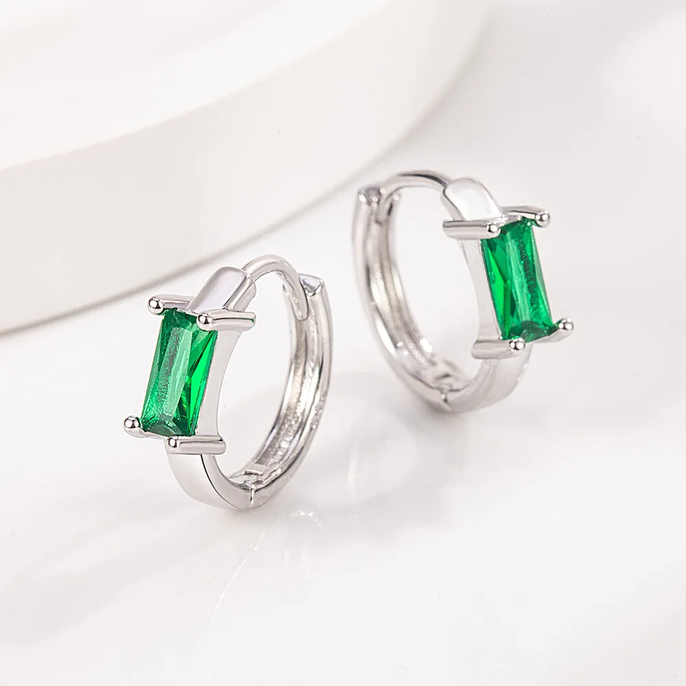 Серьги-гвоздики из стерлингового серебра 925 пробы с квадратным зеленым цирконием для женщин, женские роскошные ювелирные изделия, женские аксессуары, оптовая продажа ювелирных изделий 
Серьги-гвоздики из стерлингового серебра 925 пробы с квадратным зеленым цирконием для женщин, женские роскошные ювелирные изделия, женские аксессуары, оптовая продажа ювелирных изделий