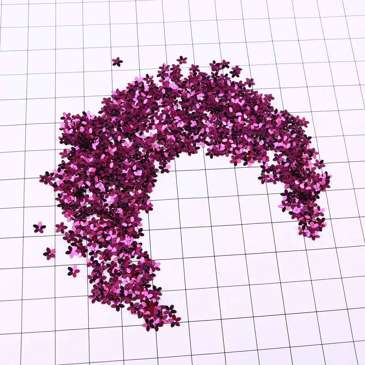 800Pcs 10Mm Flower Sequins Patches Five-Petal Rosy Purple for Clothes Mending Craft Decoration DIY Jewelry Accessories
800Pcs 10Mm Flower Sequins Patches Five-Petal Rosy Purple for Clothes Mending Craft Decoration DIY Jewelry Accessories