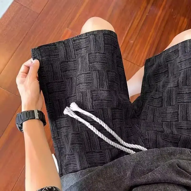 American Plaid Print Loose Men's Shorts Summer Outdoor Wear Trendy Beach Pants Casual Five-Quarter Length Straight Leg Shorts
American Plaid Print Loose Men's Shorts Summer Outdoor Wear Trendy Beach Pants Casual Five-Quarter Length Straight Leg Shorts