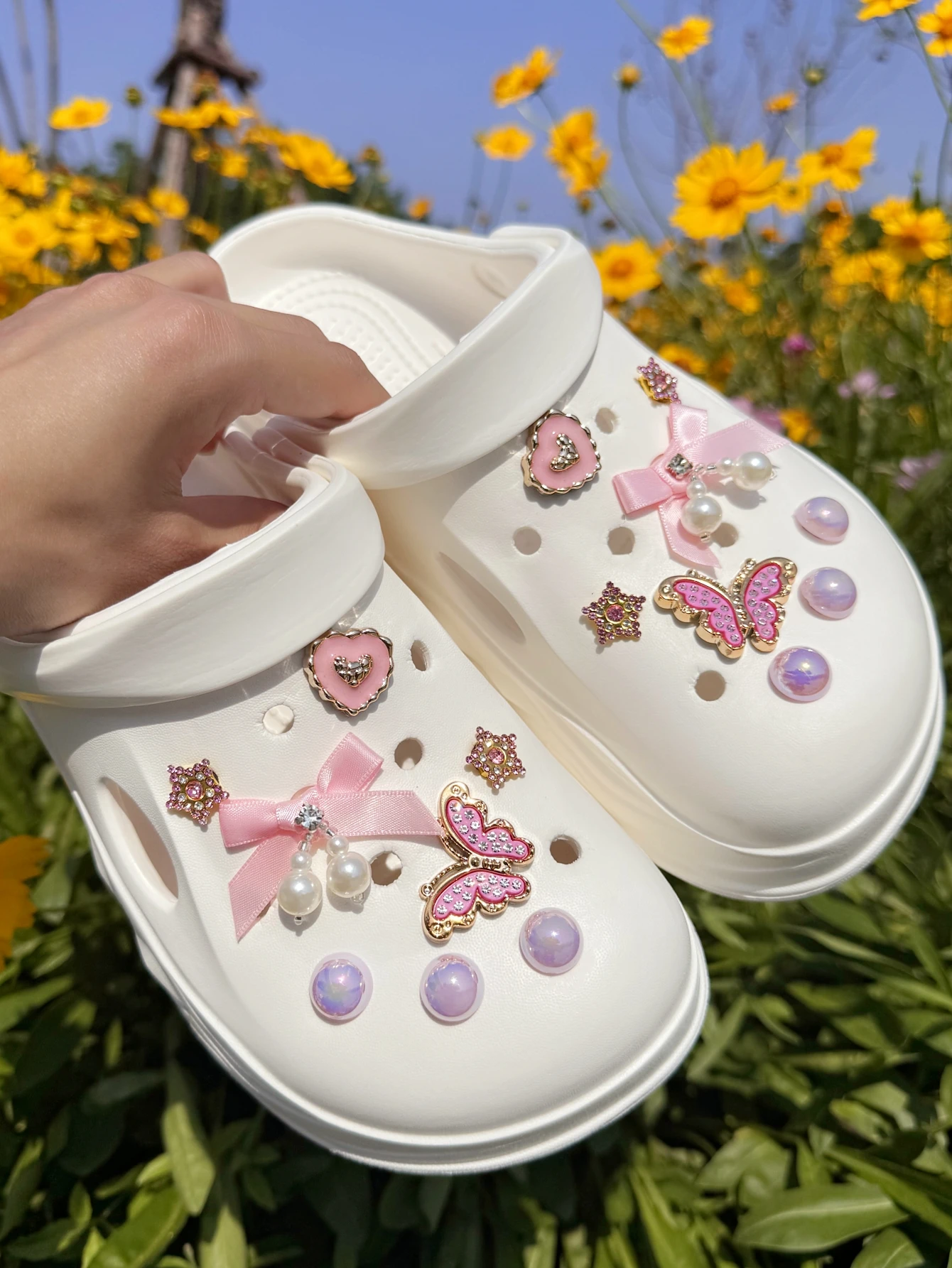 16, повседневные и милые розовые (бабочка, бантик, сердце), пряжка для обуви, украшения своими руками, подходят для обуви с отверстиями и сандалий.
16, повседневные и милые розовые (бабочка, бантик, сердце), пряжка для обуви, украшения своими руками, подходят для обуви с отверстиями и сандалий.