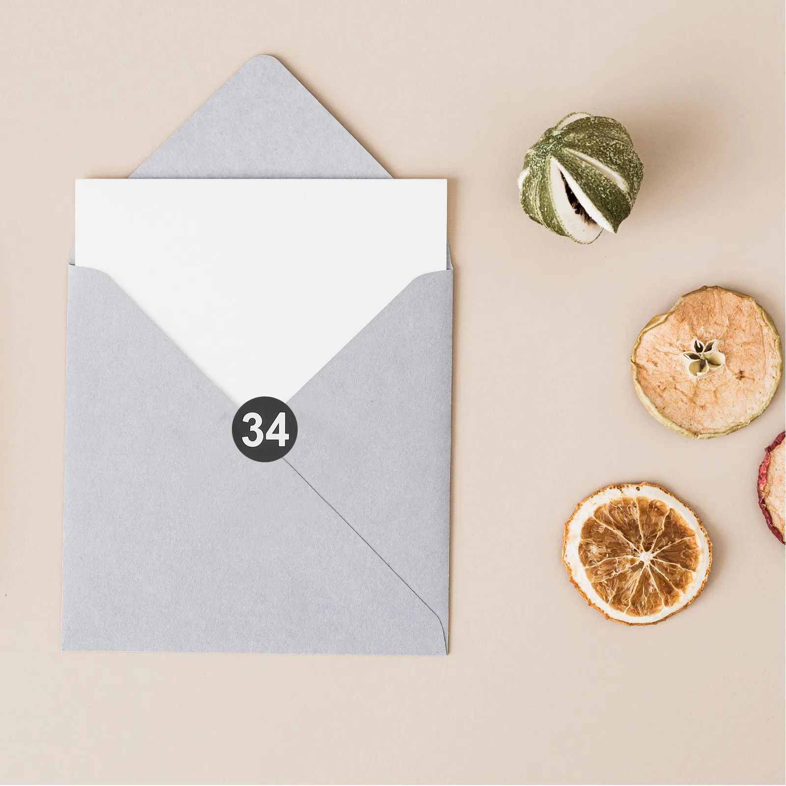 4 листа круглых наклеек с номерами, виниловые самоклеящиеся этикетки, маленькие, компактные, легкие, для дверей, столов, полок, классификации
4 листа круглых наклеек с номерами, виниловые самоклеящиеся этикетки, маленькие, компактные, легкие, для дверей, столов, полок, классификации