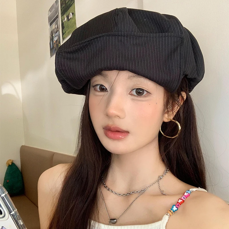 Japanese Black Striped Temperament Beret Women's Summer Thin Breathable Large Version Short Brim Sunshade Octagonal Painter Hat
Japanese Black Striped Temperament Beret Women's Summer Thin Breathable Large Version Short Brim Sunshade Octagonal Painter Hat