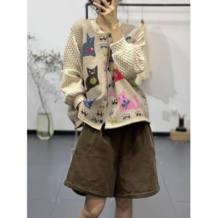High-End Loose Knitted Cardigan Sweater Cartoon Animal Design n Sle Sweet Leisure Luxury Brand Women's Vest Top
High-End Loose Knitted Cardigan Sweater Cartoon Animal Design n Sle Sweet Leisure Luxury Brand Women's Vest Top