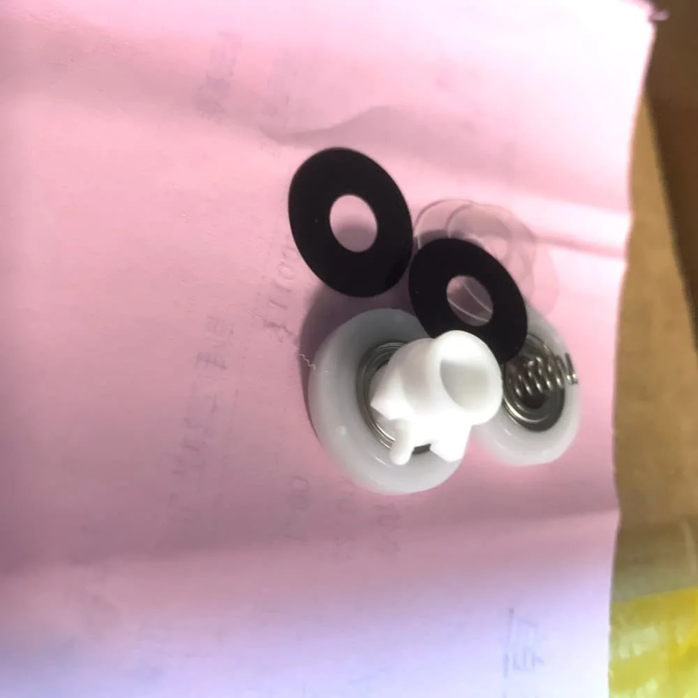 1 комплект для minolta bizhub 363, комплект проставки ролика, втулка Bizhub BH 363 283 223 423 DS Roll Kit, A1UDR90100
1 комплект для minolta bizhub 363, комплект проставки ролика, втулка Bizhub BH 363 283 223 423 DS Roll Kit, A1UDR90100