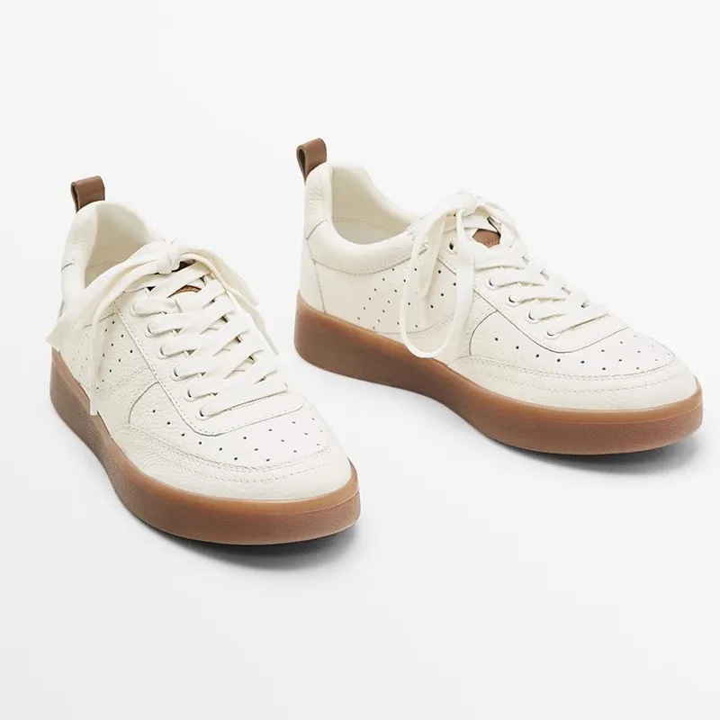 Fashion Sneakers For Women Genuine Leather Patchwork Laced Up German Training Shoes Comfortable Versatile Commuter Walking Shoes
Fashion Sneakers For Women Genuine Leather Patchwork Laced Up German Training Shoes Comfortable Versatile Commuter Walking Shoes