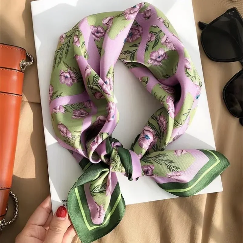 2025 Luxury Silk Skinny Scarf Bag Handle Ribbon Ladies little cat Print Headband Small Hair Scarves Band Female handkerchief
2025 Luxury Silk Skinny Scarf Bag Handle Ribbon Ladies little cat Print Headband Small Hair Scarves Band Female handkerchief