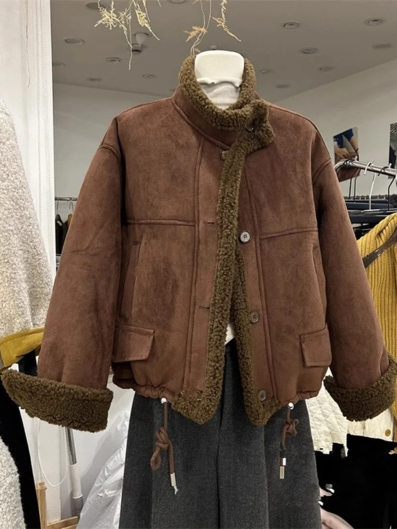 Fluffy Stand Up Collar Motorcycle Jacket Women's Winter Fur Integrated With Thick Lambskin Suede Coat Vintage Top W1243
Fluffy Stand Up Collar Motorcycle Jacket Women's Winter Fur Integrated With Thick Lambskin Suede Coat Vintage Top W1243