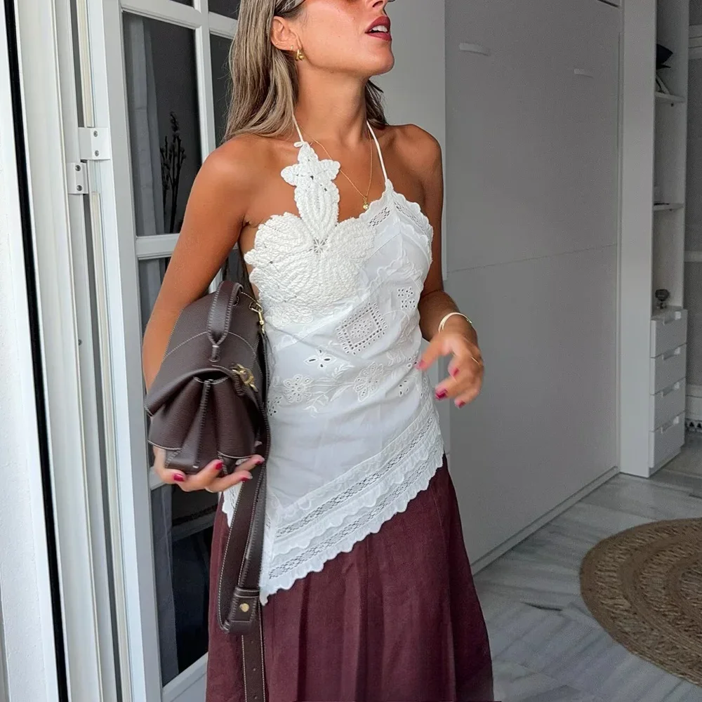 KONDALA Women Sexy Holiday Halter Tops Floral Asymmetrical Top New 2025 Summer Autumn Fashion Holiday Party Wedding Guest Top
KONDALA Women Sexy Holiday Halter Tops Floral Asymmetrical Top New 2025 Summer Autumn Fashion Holiday Party Wedding Guest Top