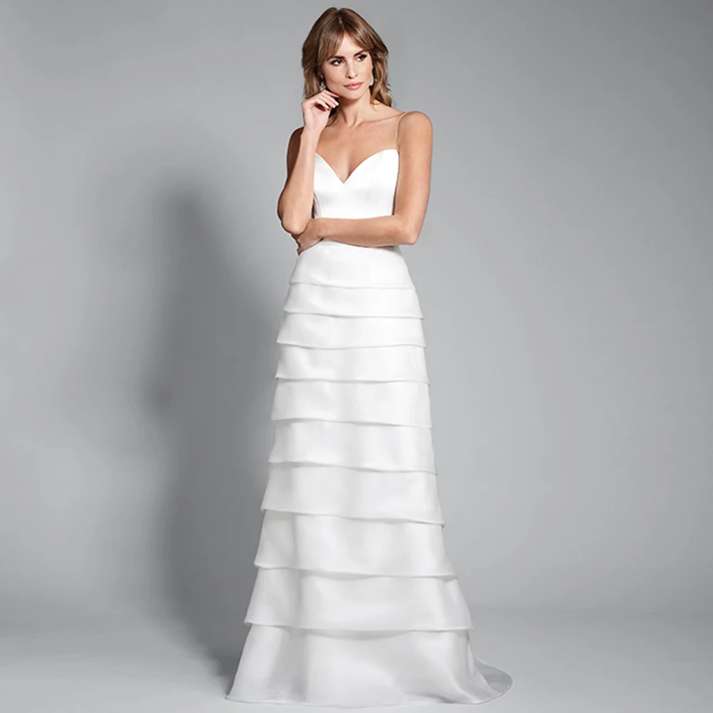 Sexy Wedding Dresses 2022 Women Spaghetti Straps A-Line Pleat Satin Gown V-Neck Backless Long Bride Dress Robe De Mariee
Sexy Wedding Dresses 2022 Women Spaghetti Straps A-Line Pleat Satin Gown V-Neck Backless Long Bride Dress Robe De Mariee
