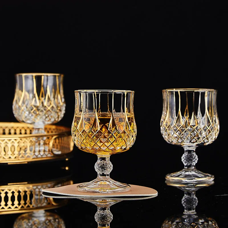 A Pair of Classic European Crystal Wine Bottles, Foreign Wine Glasses, Household Whisky Glasses, Baijiu Glasses, Wine Glasses
A Pair of Classic European Crystal Wine Bottles, Foreign Wine Glasses, Household Whisky Glasses, Baijiu Glasses, Wine Glasses