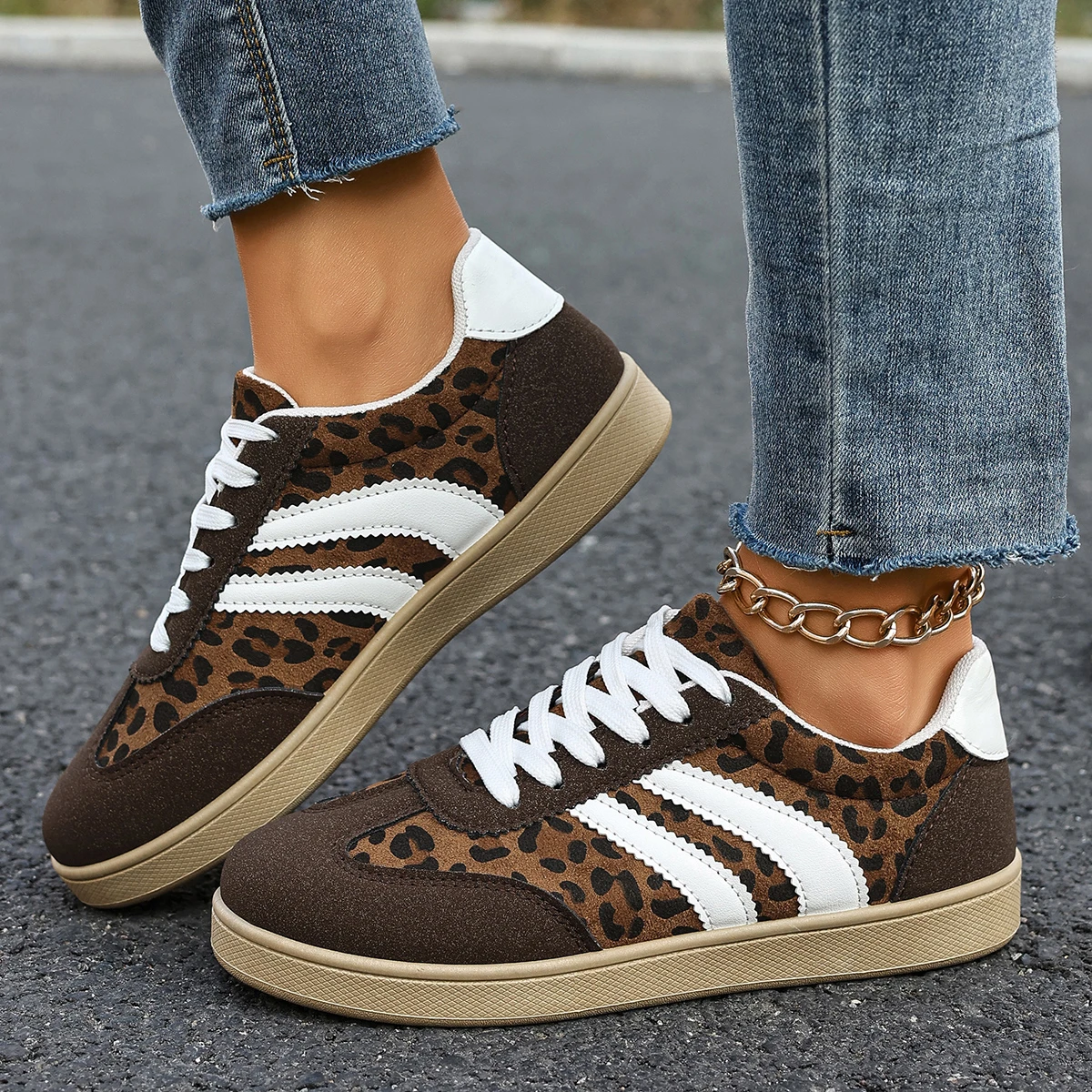 *Summer New Round Toe Sexy/comfortable Running Casual Shoes Fashionable and Hot Selling Elegant and Flat Sports Shoes for Women
*Summer New Round Toe Sexy/comfortable Running Casual Shoes Fashionable and Hot Selling Elegant and Flat Sports Shoes for Women