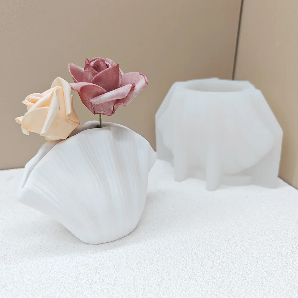 Shell Shape Dried Flower Arrangement Art Arrangement Vase Mold Narrow Mouth Hollow Vase Silicone Concrete Moulds
Shell Shape Dried Flower Arrangement Art Arrangement Vase Mold Narrow Mouth Hollow Vase Silicone Concrete Moulds