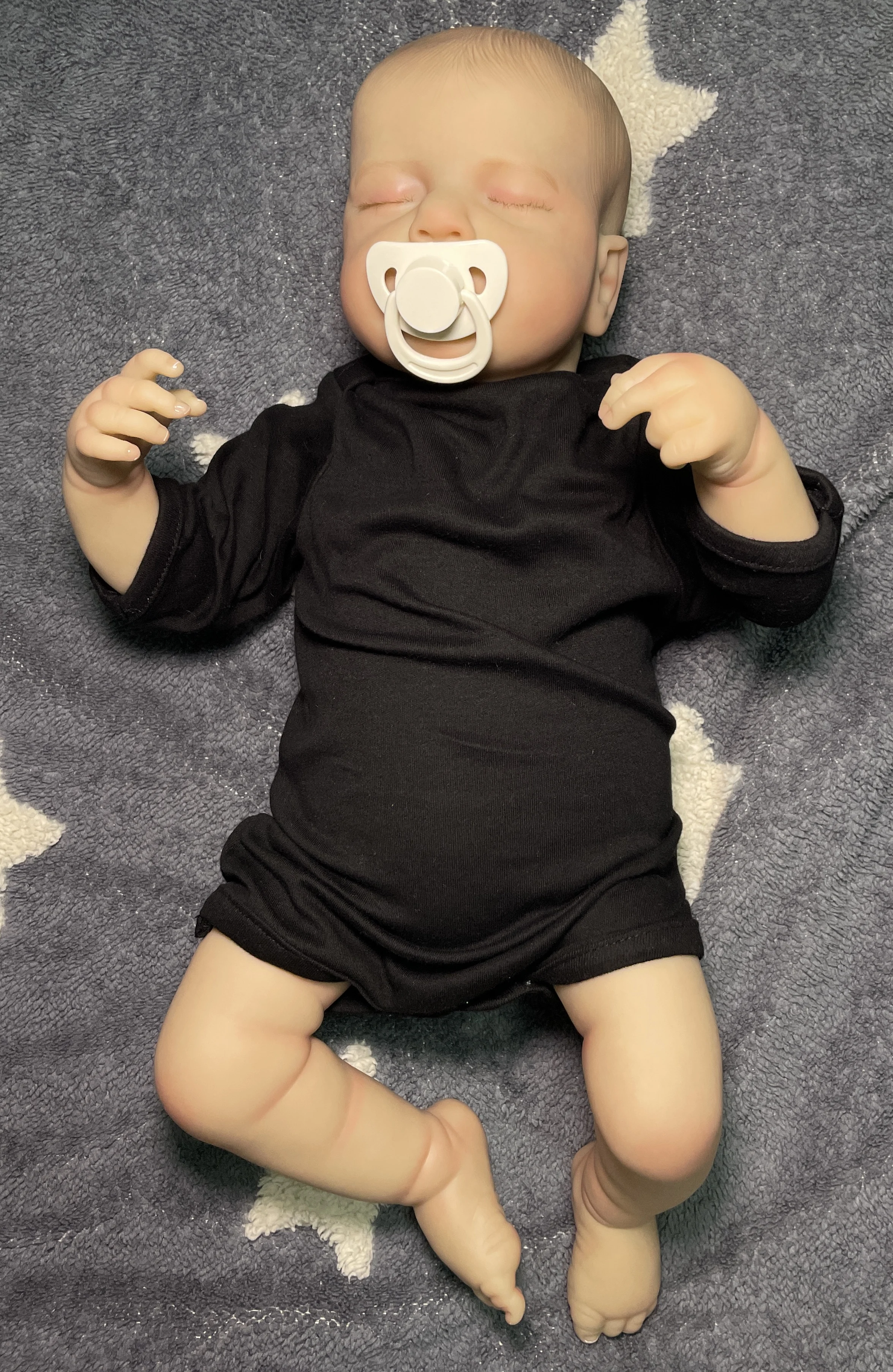 49CM Reborn Doll Loulou Sleeping Newborn Baby Size Boy Lifelike 3D Skin with Visible Veins High Quality Handmade Dolls Toys
49CM Reborn Doll Loulou Sleeping Newborn Baby Size Boy Lifelike 3D Skin with Visible Veins High Quality Handmade Dolls Toys