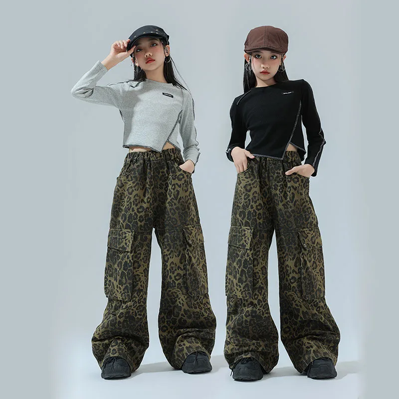 Kid Hip Hop Clothing Black Gray Overlock Stitch Long Sleeve Top Leopard Casual Cargo Pants for Girl Jazz Dance Costumes Clothes
Kid Hip Hop Clothing Black Gray Overlock Stitch Long Sleeve Top Leopard Casual Cargo Pants for Girl Jazz Dance Costumes Clothes