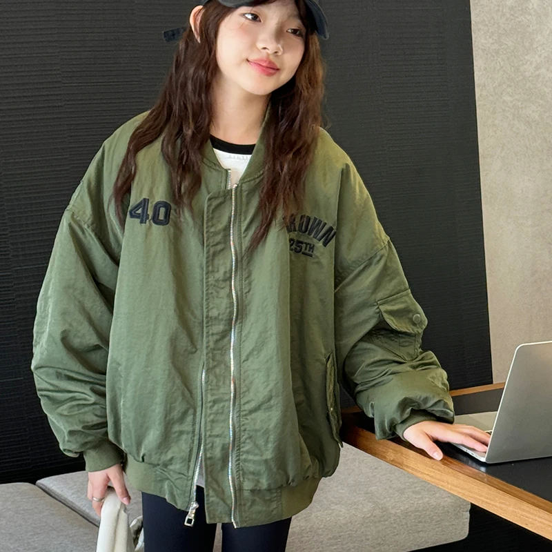 Girls Western-Style Embroidered Cotton Jacket Thick Baseball Coat Autumn Winter Children's Outerwear Big Sizes
Girls Western-Style Embroidered Cotton Jacket Thick Baseball Coat Autumn Winter Children's Outerwear Big Sizes