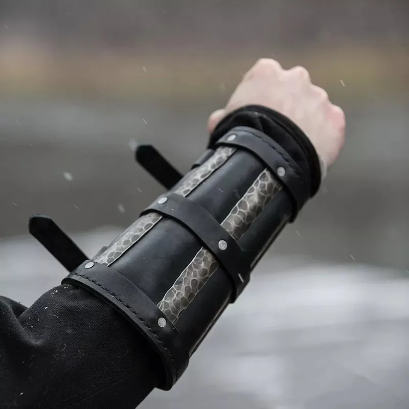 Viking Pirate Knight Leather Gauntlet Wristband Bracers Medieval Vambrace Archery Wrist Guard Larp Armor Arm Warmer
Viking Pirate Knight Leather Gauntlet Wristband Bracers Medieval Vambrace Archery Wrist Guard Larp Armor Arm Warmer