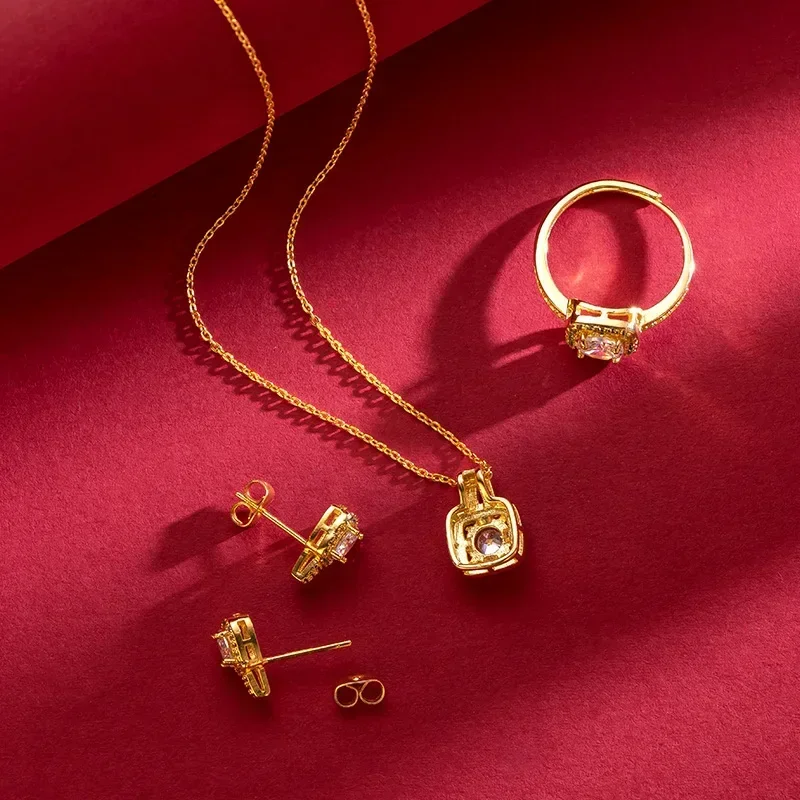 9999 Real Gold 24K Three-piece Fashion Micro-inlaid Zircon Set Women's Stud Earrings Necklace Perfume Bottle Set Jewelry
9999 Real Gold 24K Three-piece Fashion Micro-inlaid Zircon Set Women's Stud Earrings Necklace Perfume Bottle Set Jewelry
