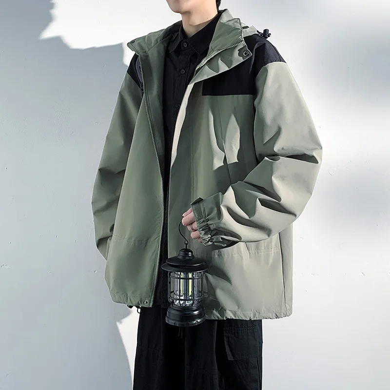 Корейская лоскутная куртка для мужчин, ветрозащитная ветровка на молнии с капюшоном, легкие весенне-осенние пальто для мужчин, водонепроницаемые куртки 
Корейская лоскутная куртка для мужчин, ветрозащитная ветровка на молнии с капюшоном, легкие весенне-осенние пальто для мужчин, водонепроницаемые куртки