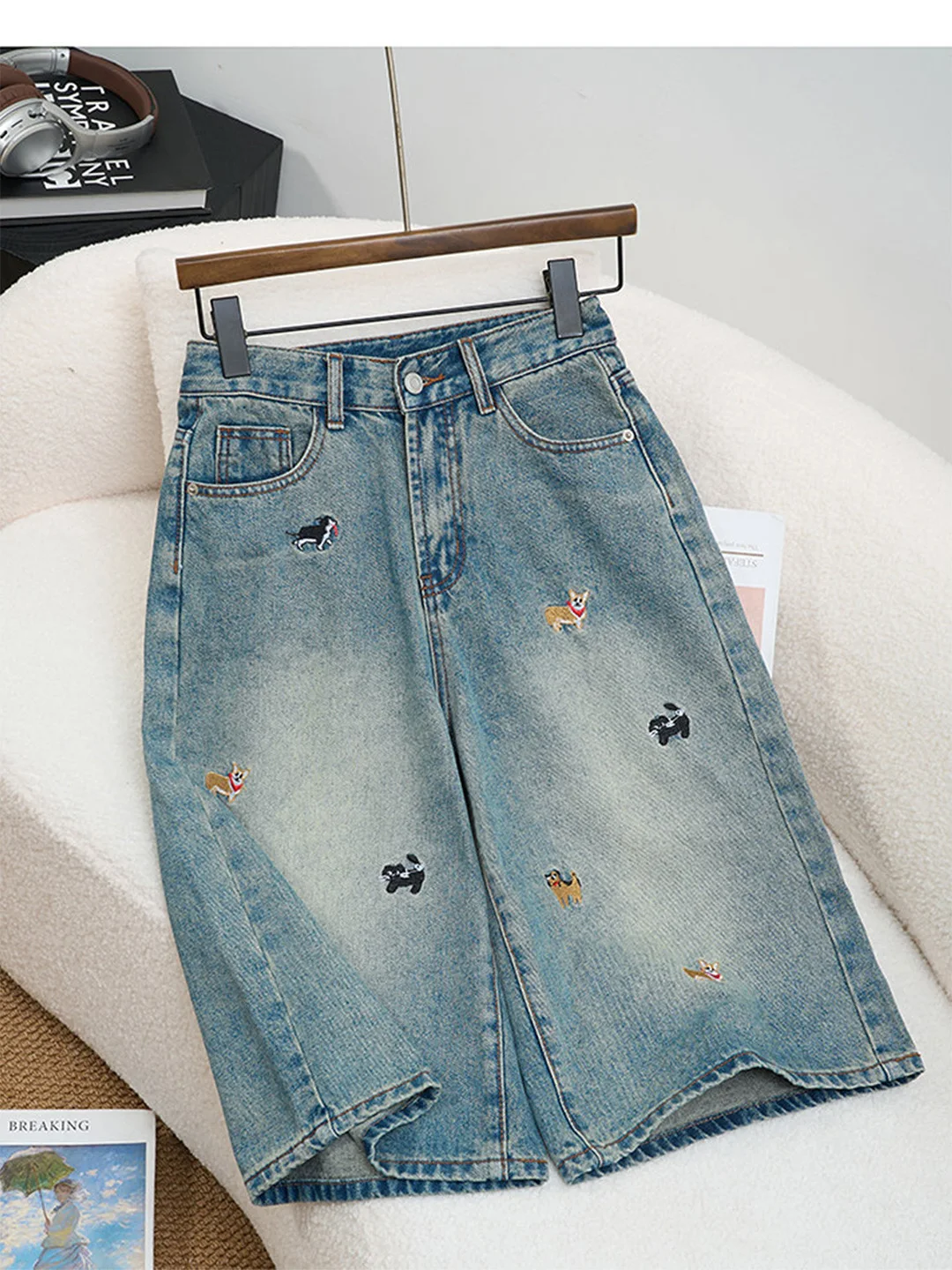 American Style Retro Seven-Five Jeans Women Summer New Dog Embroidery Slim Thin High Street Wide Leg Jeans Breathable Comfort...
American Style Retro Seven-Five Jeans Women Summer New Dog Embroidery Slim Thin High Street Wide Leg Jeans Breathable Comfort...